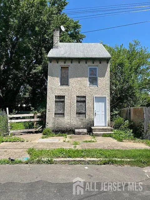 2018 Miller St,  Camden,  NJ 08104-2312
