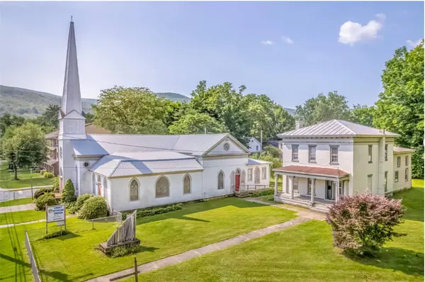 3940 5th St NW, Atlanta, GA 30360-2906