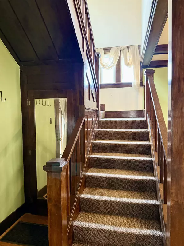 211 N Garber, Minden, NE 68959