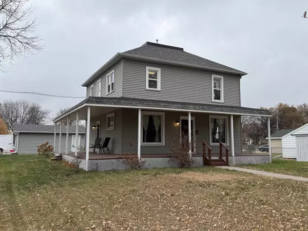 211 N Garber, Minden, NE 68959