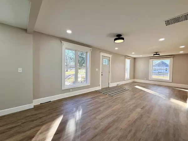 310 16th Avenue, Franklin, NE 68939