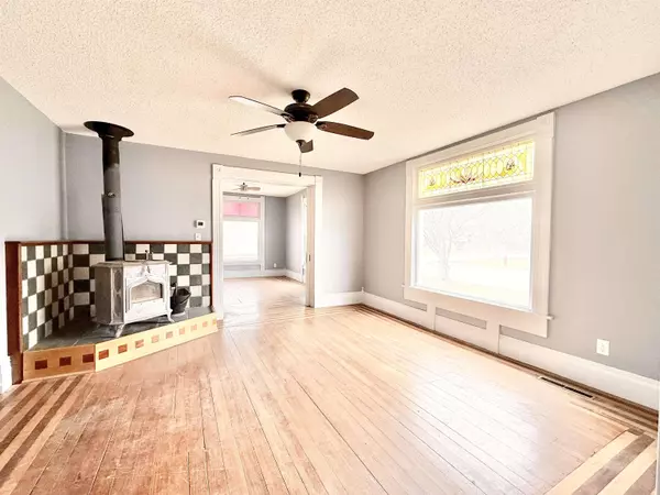 245 S Brown Avenue, Minden, NE 68959