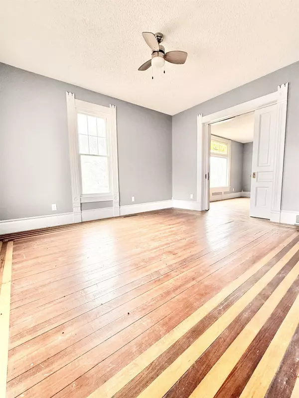 245 S Brown Avenue, Minden, NE 68959