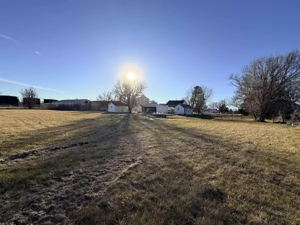 1008 18th Avenue, Franklin, NE 68939