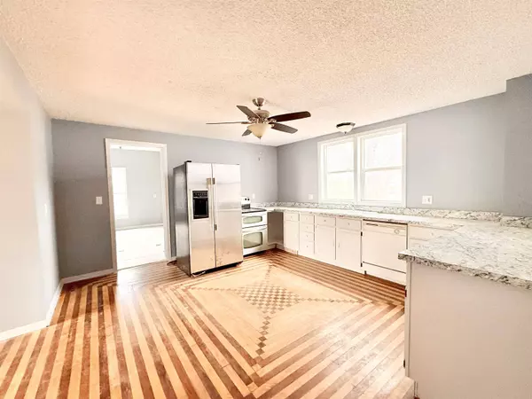 245 S Brown Avenue, Minden, NE 68959