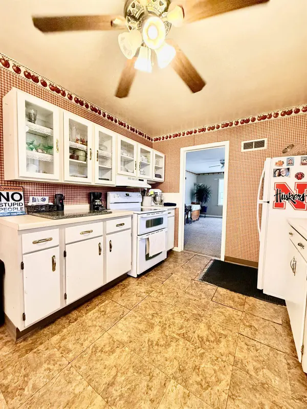 319 N Broad Street, Campbell, NE 68932
