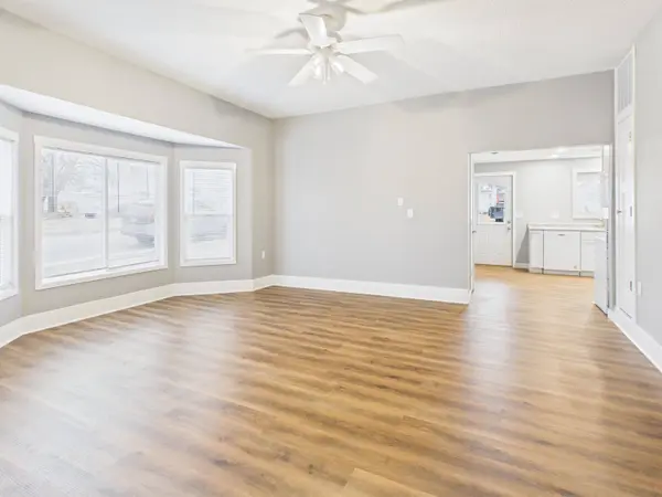 401 Hubbard Street, Hildreth, NE 68947