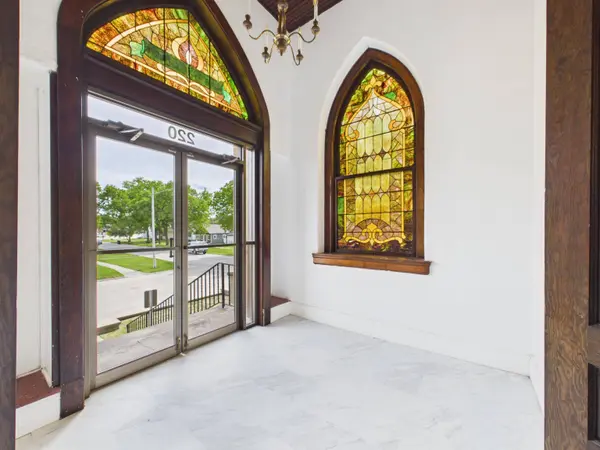 220 E 6th Street, Minden, NE 68959