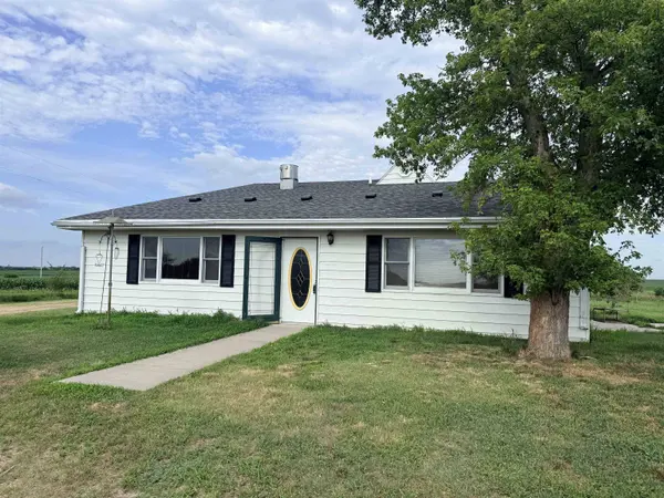 429 39 Road, Minden, NE 68959