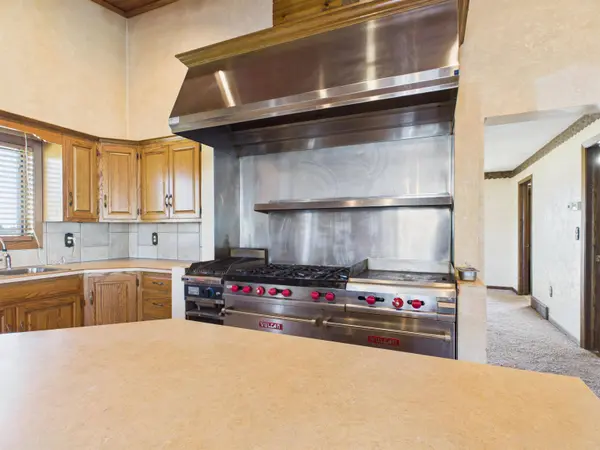 429 39 Road, Minden, NE 68959