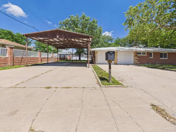 145 S Hull, Minden, NE 68959