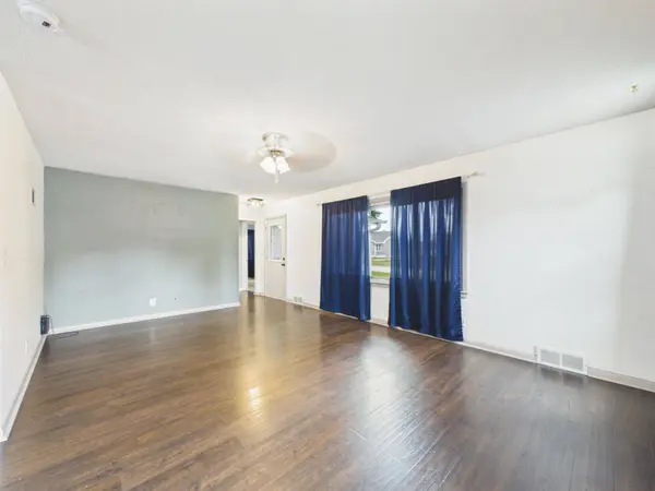 321 W 5th Street, Minden, NE 68959