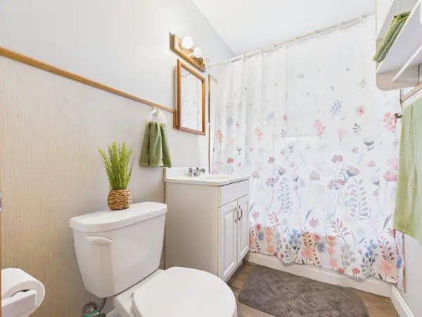 618 E 1st Street, Minden, NE 68959