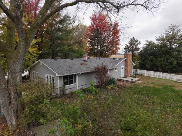 6 El Charman, Gibbon, NE 68840