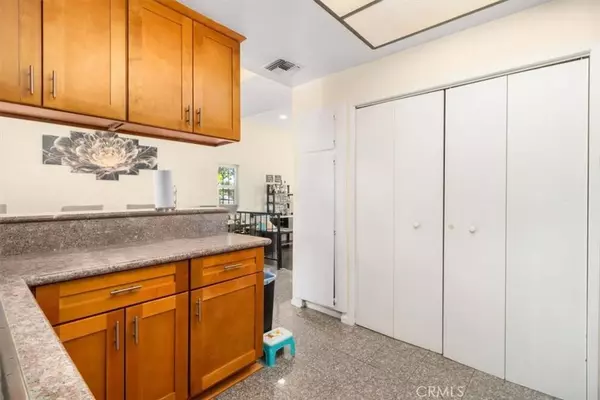 800 W El Repetto Dr, Monterey Park, CA 91754