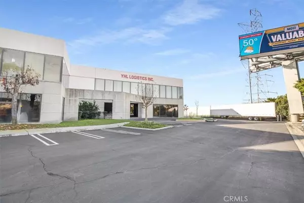 446 Cloverleaf Dr, Baldwin Park, CA 91706