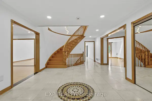 315 Stephanie BLVD, Vaughan, ON L4L 1A6