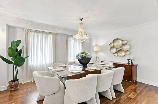 655 Culler Mews, Newmarket, ON L3X 1V8