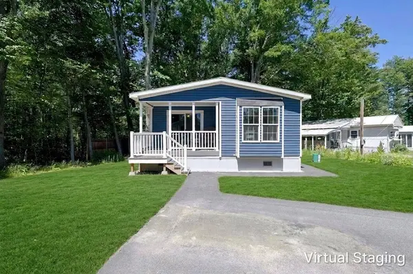 139 Robinhood DR, Exeter, NH 03833