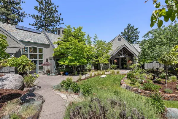 500 Ashland Loop RD, Ashland, OR 97520