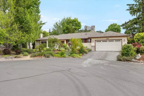 2406 Senate WAY, Medford, OR 97504