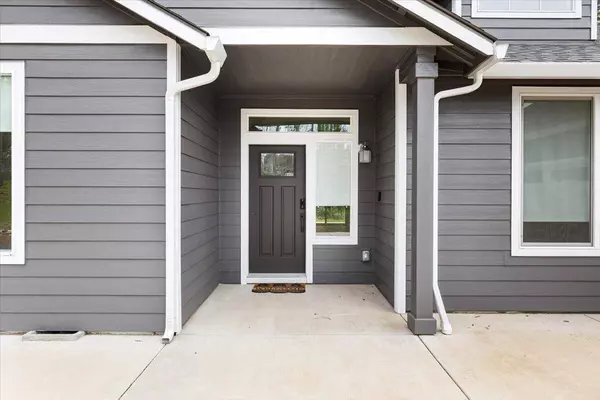 1266 Ellison LOOP, Merlin, OR 97532