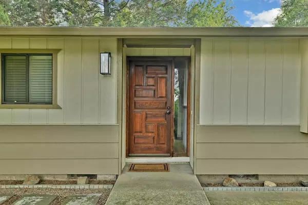 5757 Donaldson RD, Grants Pass, OR 97526