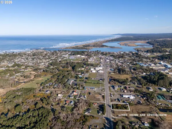 Highway 101 #2000/01, Bandon, OR 97411