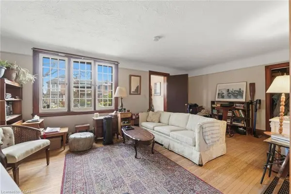509 Aberdeen Avenue, Hamilton, ON L8P 2S6