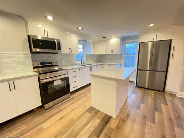 168 Garside Avenue N, Hamilton, ON L8H 4W6