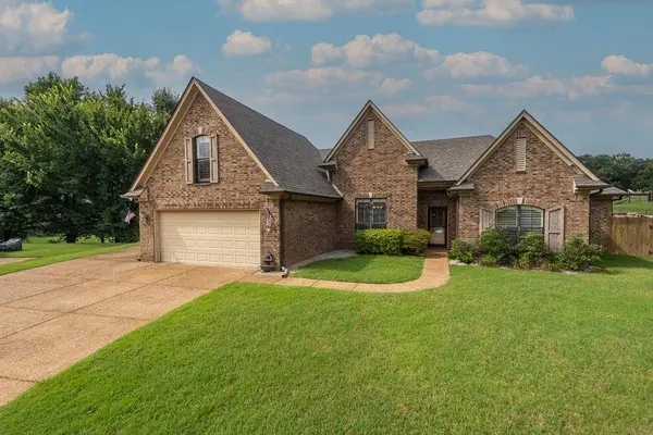 7295 SHADOW RUN LN, Bartlett, TN 38002