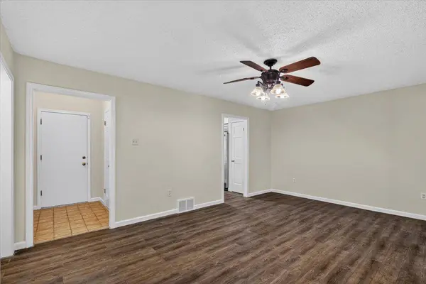 2254 MANGUM DR, Memphis, TN 38134