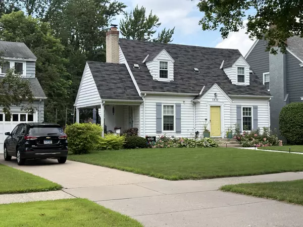 Living in Lake Nokomis: A Complete Neighborhood Guide
