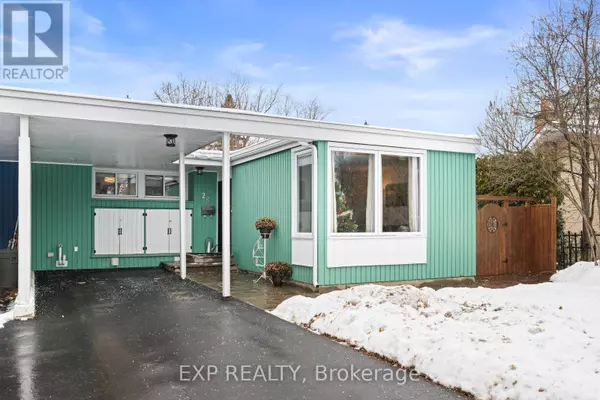 26 LEEMING DRIVE, Ottawa, ON K2H5P7