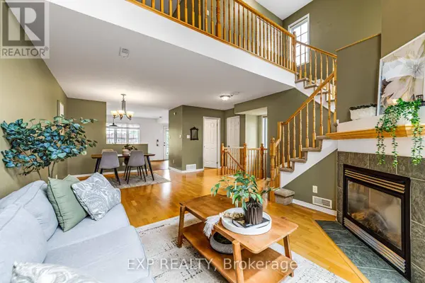 102 GATESTONE PRIVATE, Ottawa, ON K1J1K5