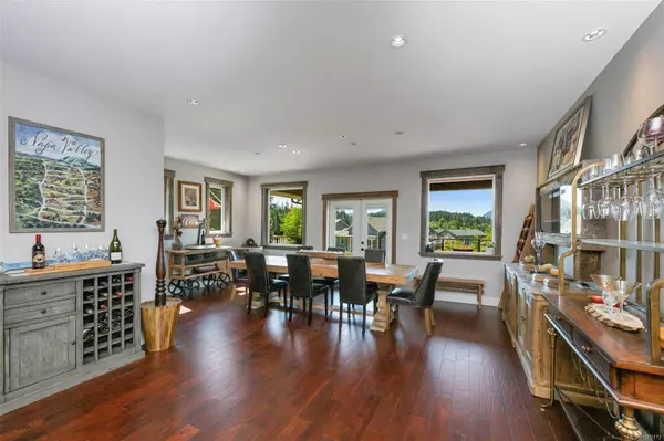 263 Tal Rd, Lake Cowichan, BC V0R 2G0