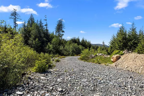 4229 Goldstream Heights Dr, Malahat, BC V8H 2J1