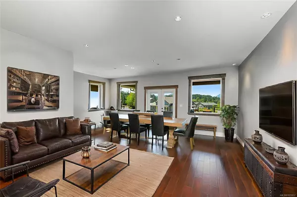 263 Tal Rd, Lake Cowichan, BC V0R 2G0