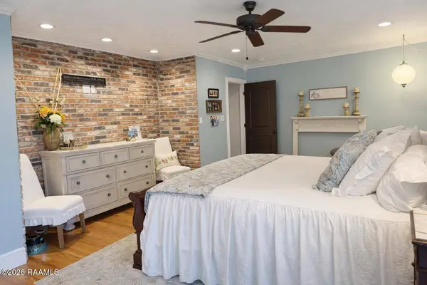 1306 W Kent DR, Sulphur, LA 70663