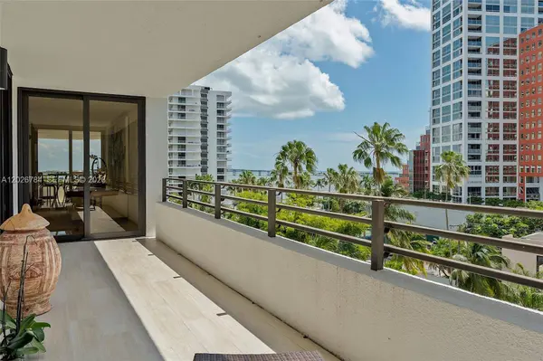 151 SE 15th Rd #601, Miami, FL 33129
