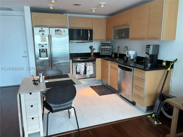 951 Brickell Ave #2509, Miami, FL 33131