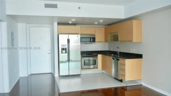 951 Brickell Ave #2509, Miami, FL 33131