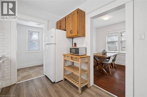 50 WALNUT Street, Kitchener, ON N2G1P6