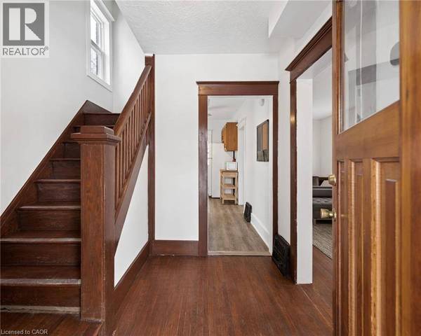 50 WALNUT Street, Kitchener, ON N2G1P6