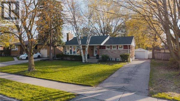 120 ELGIN Crescent, Waterloo, ON N2J2S4