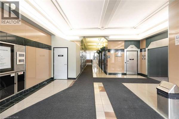 30 DUKE ST West #106, Kitchener, ON N2H3W4
