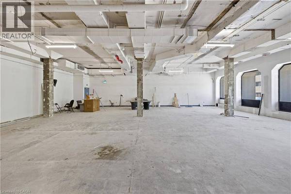 30 DUKE ST West #106, Kitchener, ON N2H3W4