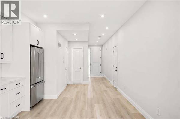 129 ST GEORGE Street, Kitchener, ON N2G2T2