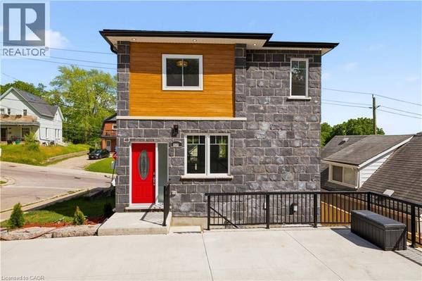 131 ST GEORGE Street, Kitchener, ON N2G2T2
