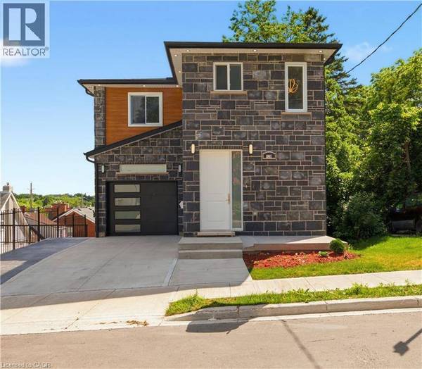 129 ST GEORGE Street, Kitchener, ON N2G2T2